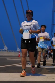 Runner Photo 2175981
