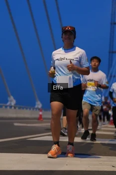 Runner Photo 2175983