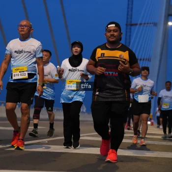 Runner Photo 2175991
