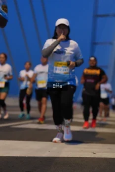 Runner Photo 2175992