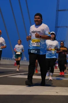 Runner Photo 2175995