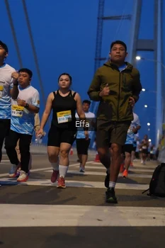 Runner Photo 2176036