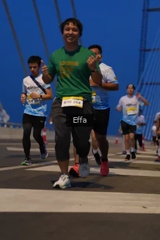Runner Photo 2176040