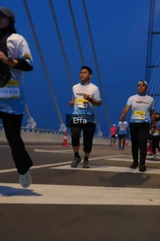 Runner Photo 2176049