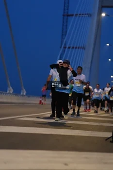 Runner Photo 2176055