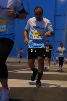 Runner Photo 2176066