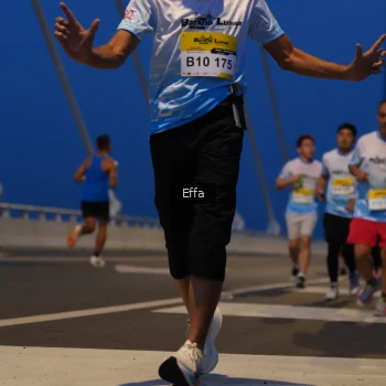 Runner Photo 2176097