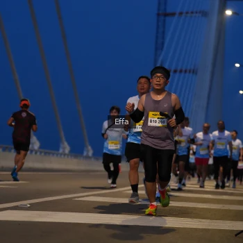 Runner Photo 2176112