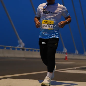 Runner Photo 2176116