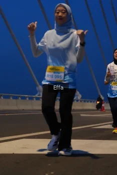 Runner Photo 2176131