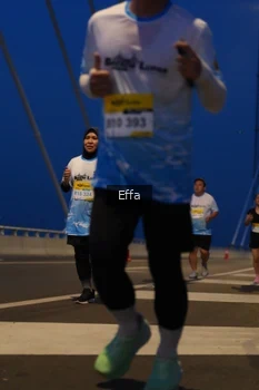 Runner Photo 2176227