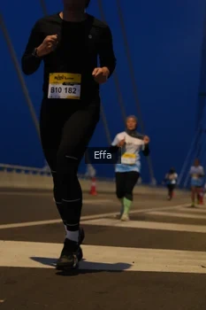 Runner Photo 2176309