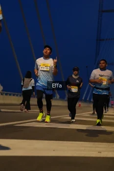 Runner Photo 2176321