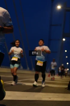 Runner Photo 2176363
