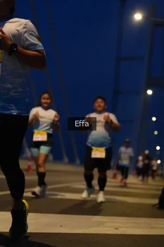 Runner Photo 2176365