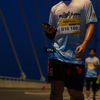 Runner Photo 2176374