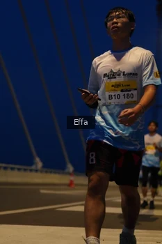 Runner Photo 2176376