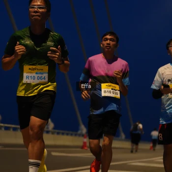 Runner Photo 2176377