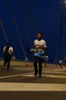 Runner Photo 2176392
