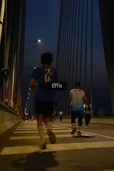 Runner Photo 2176445