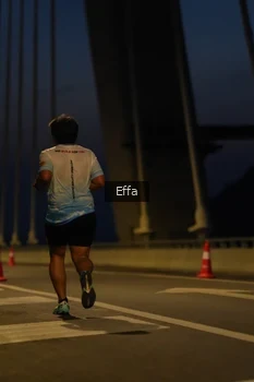 Runner Photo 2176449