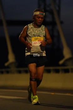 Runner Photo 2176453