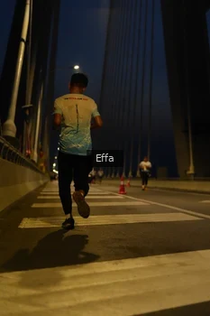 Runner Photo 2176479