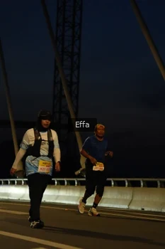 Runner Photo 2176534