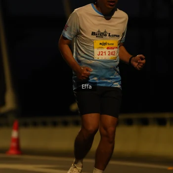Runner Photo 2176568