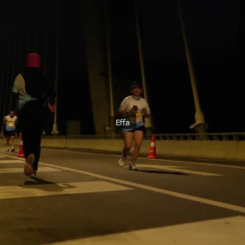 Runner Photo 2176656