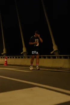 Runner Photo 2176696