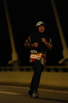 Runner Photo 2176794