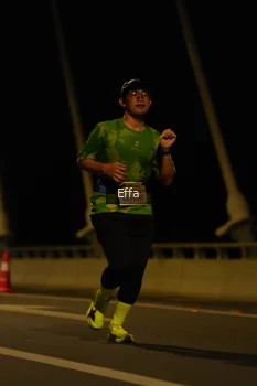 Runner Photo 2176800