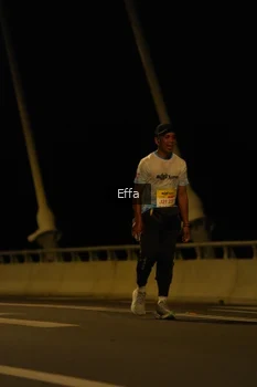 Runner Photo 2176817