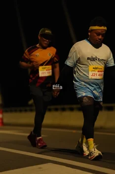 Runner Photo 2176831