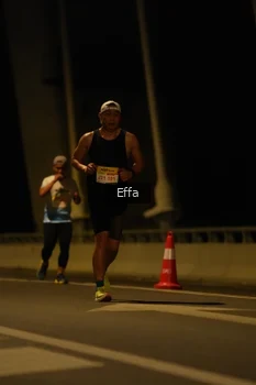 Runner Photo 2176844