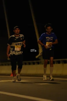 Runner Photo 2176851
