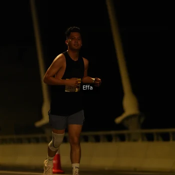Runner Photo 2176884