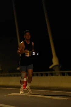 Runner Photo 2176885