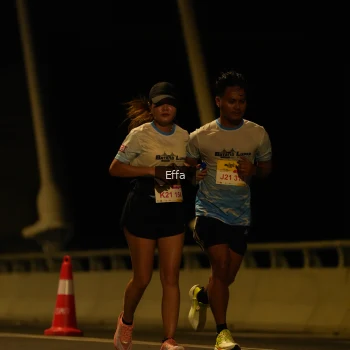Runner Photo 2176888