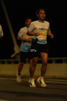 Runner Photo 2176918
