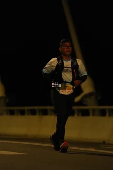 Runner Photo 2176931