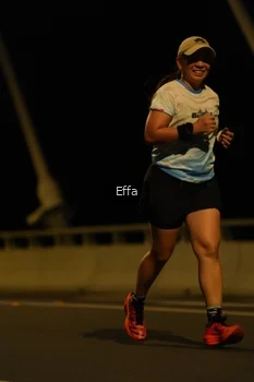 Runner Photo 2176943