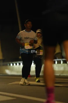 Runner Photo 2176967