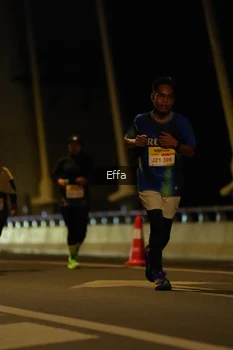 Runner Photo 2176969