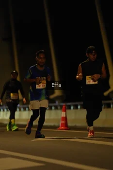 Runner Photo 2176973