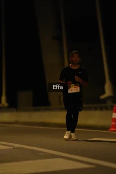 Runner Photo 2176976