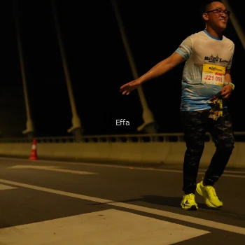 Runner Photo 2176987