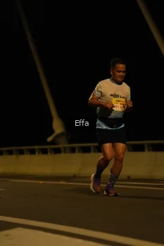 Runner Photo 2177005