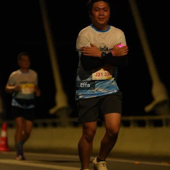 Runner Photo 2177009